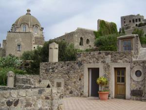 Insel Ischia. Castello Aragonese