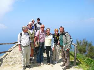 Insel Ischia. Wandergruppe